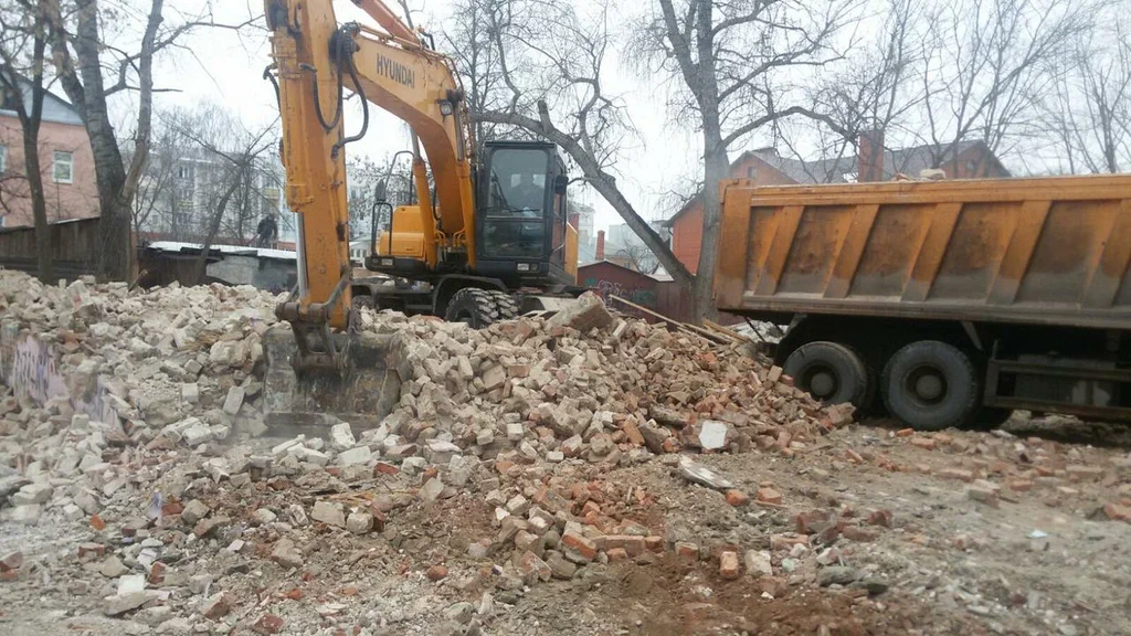 Вывоз мусора ОССиГ с выездом в Магнитогорске в октябре